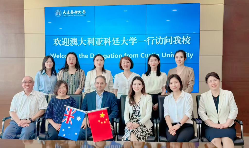 澳大利亚科廷大学一行访问我校